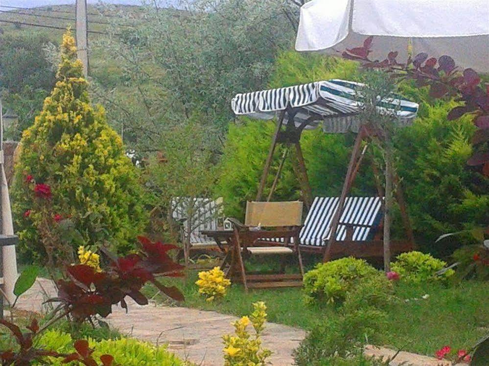 Ege Han Hotel Bozcaada Exterior photo